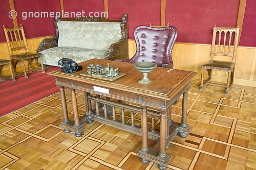 Desk and chairs belonging to Joseph Stalin, in the Stalin museum.