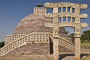 The  Northern Stupa is similar in design to the Main Stupa, though smaller, and with a single gateway.