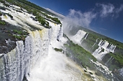 Water cascading over the falls and iinto the Iguazu River.