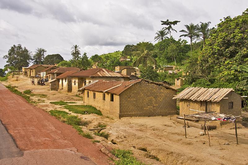A small roadside village of mud-brick houses.