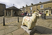 Flock to Skipton sheep scultpure with map decoration on Victoria Court.